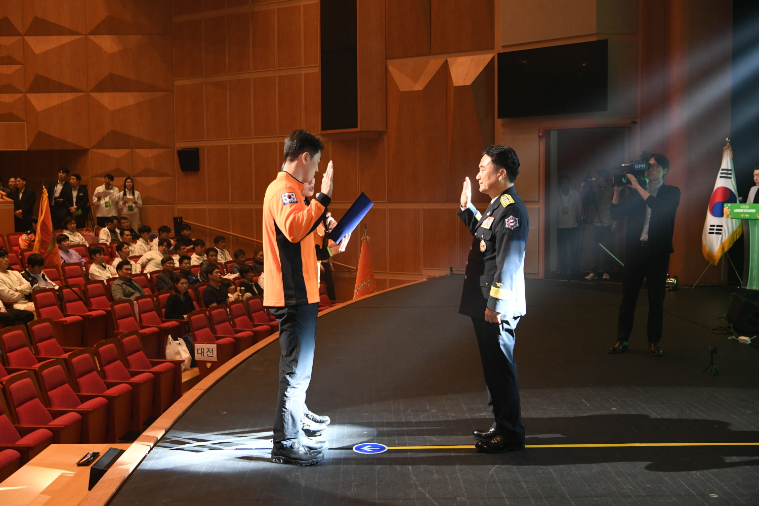 사진 (4).JPG 이미지입니다.